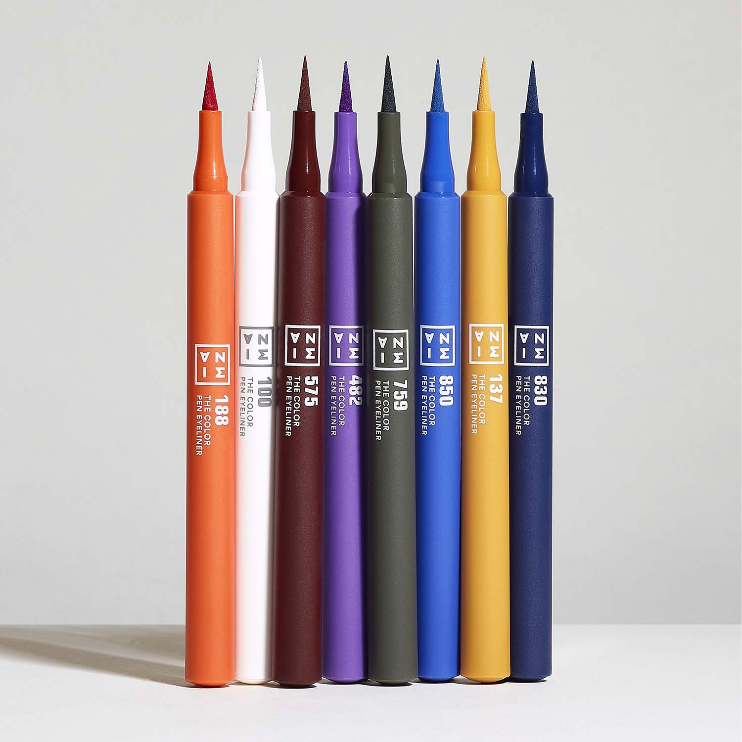 THE COLOR PEN EYELINER (DELINEADOR DE OJOS DE COLORES)